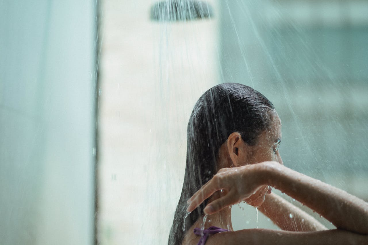 Chanter sous la douche des effets bénéfiques sur la santé